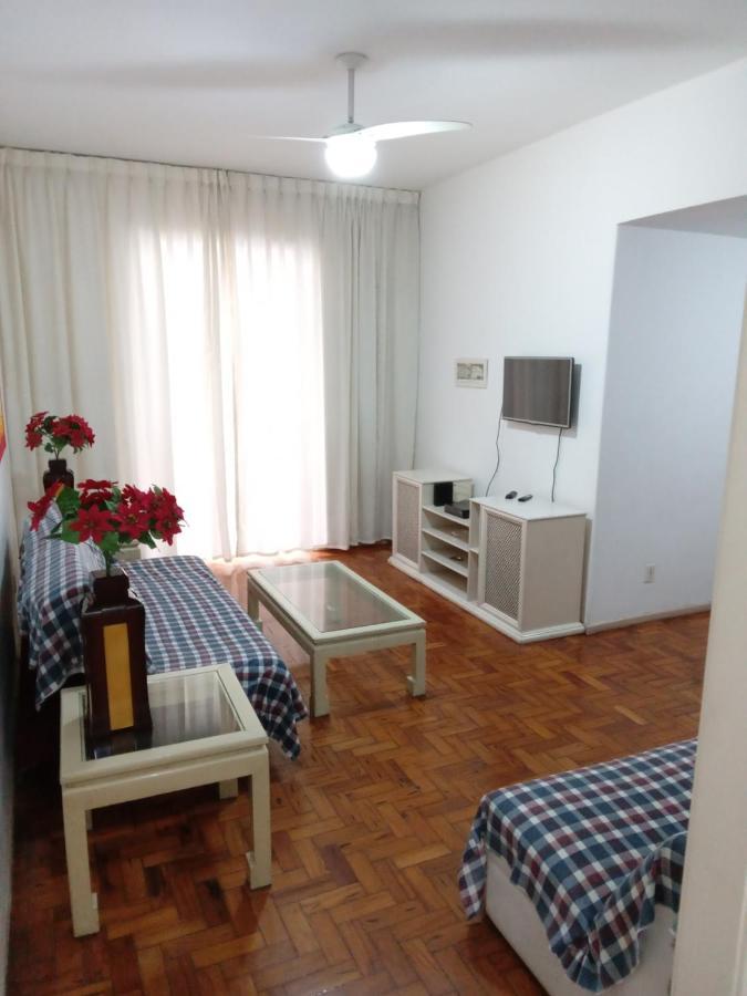 Copacabana Uma Quadra Da Praia Rio de Janeiro Ngoại thất bức ảnh