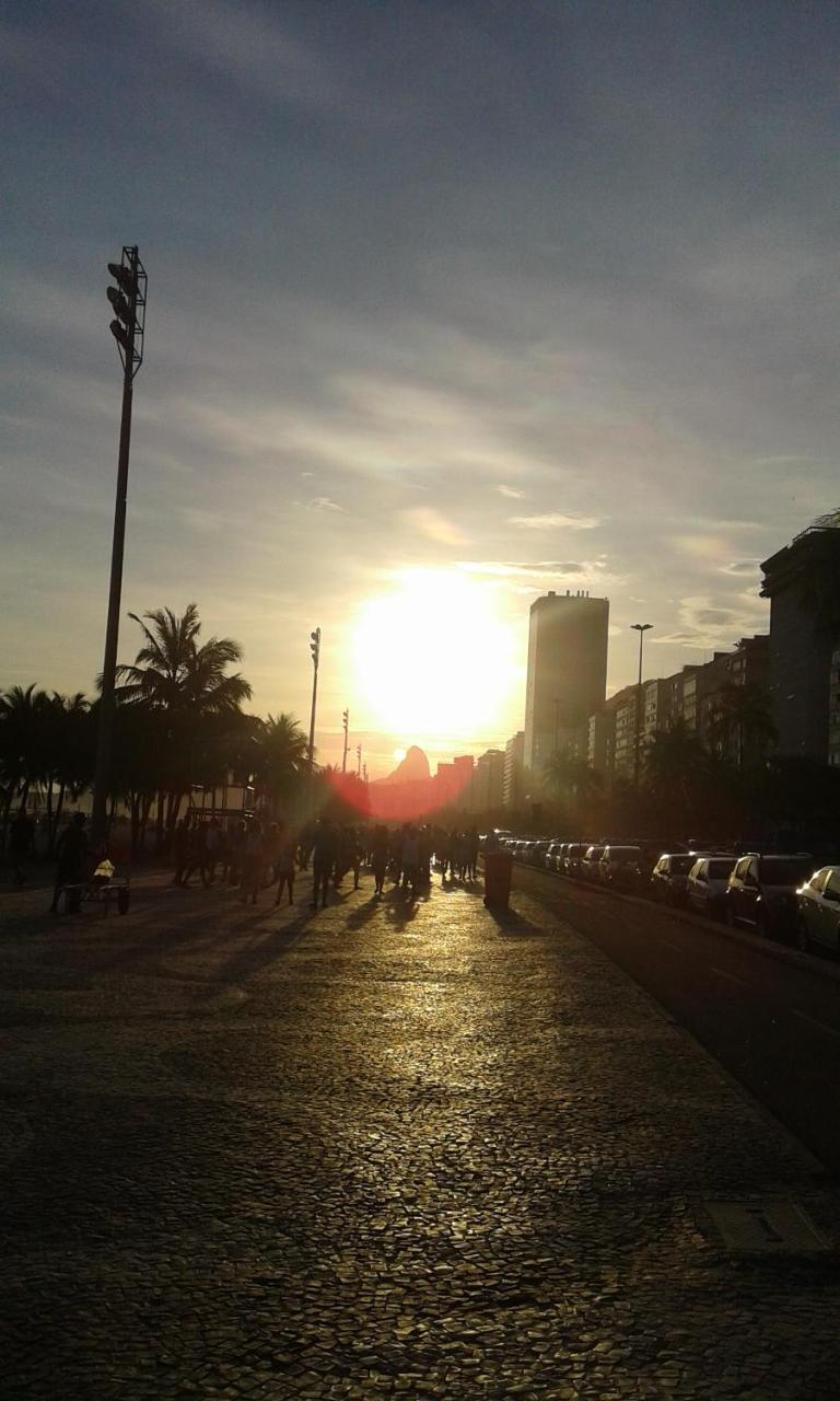 Copacabana Uma Quadra Da Praia Rio de Janeiro Ngoại thất bức ảnh